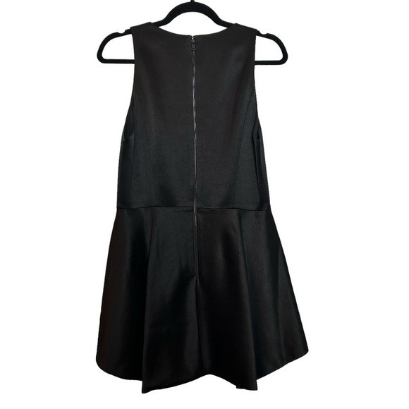 Alice + Olivia Black Sleeveless Scoop Neck Drop Waist Mini Skater Dress Sz.10 - Picture 5 of 14